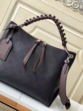 🔥Louis Vuitton perforated handbag Backpack satchel